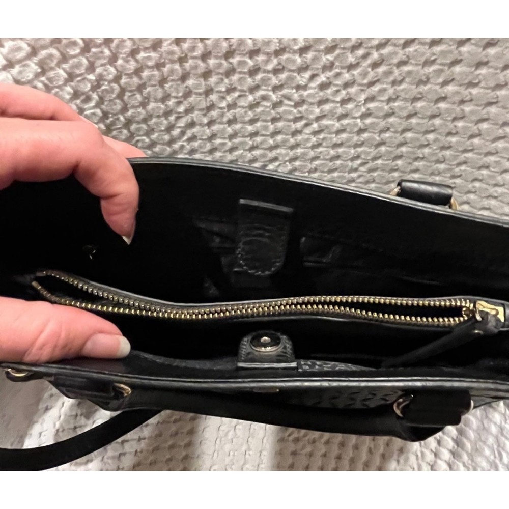 Kate Spade purse black with beautiful diamond design and in excellent condition - Picture 6 of 13
